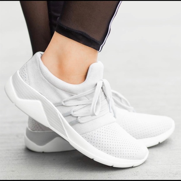 Women Trendy Mixed suede sneakers - Picture 3 of 6